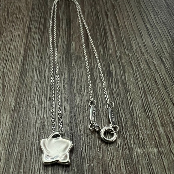 Small star necklace by Elsa peretti - Picture 1 of 4